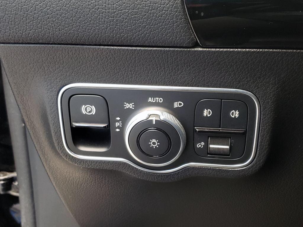 used 2021 Mercedes-Benz GLA 250 car, priced at $27,985