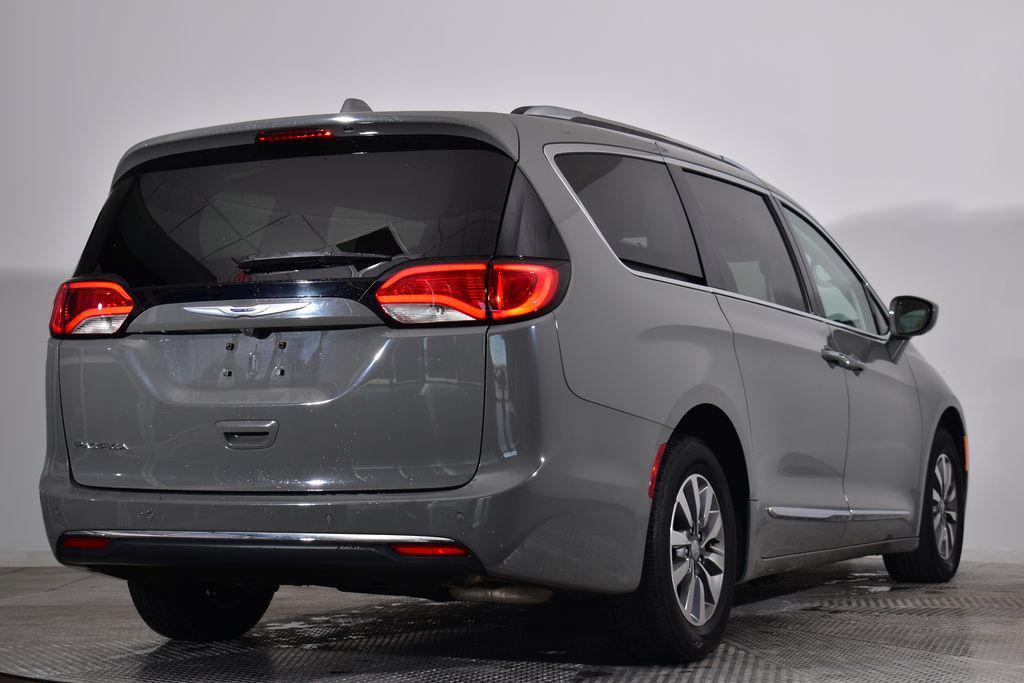 used 2020 Chrysler Pacifica car, priced at $24,988