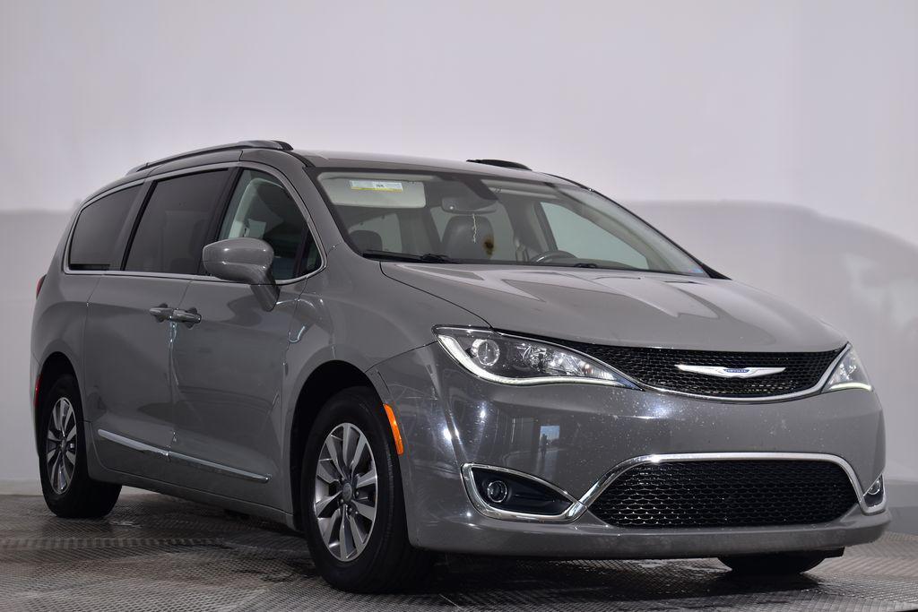 used 2020 Chrysler Pacifica car, priced at $24,988