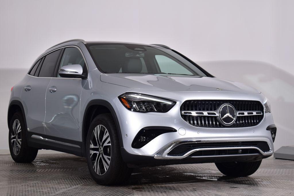 used 2025 Mercedes-Benz GLA 250 car, priced at $39,178