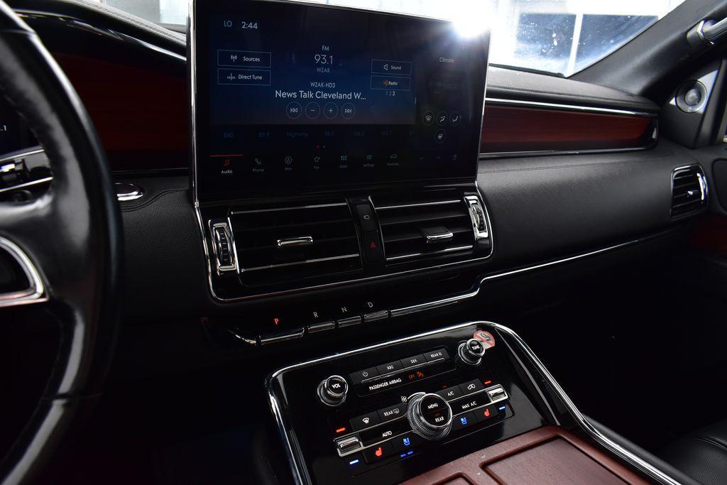 used 2024 Lincoln Navigator car, priced at $54,450