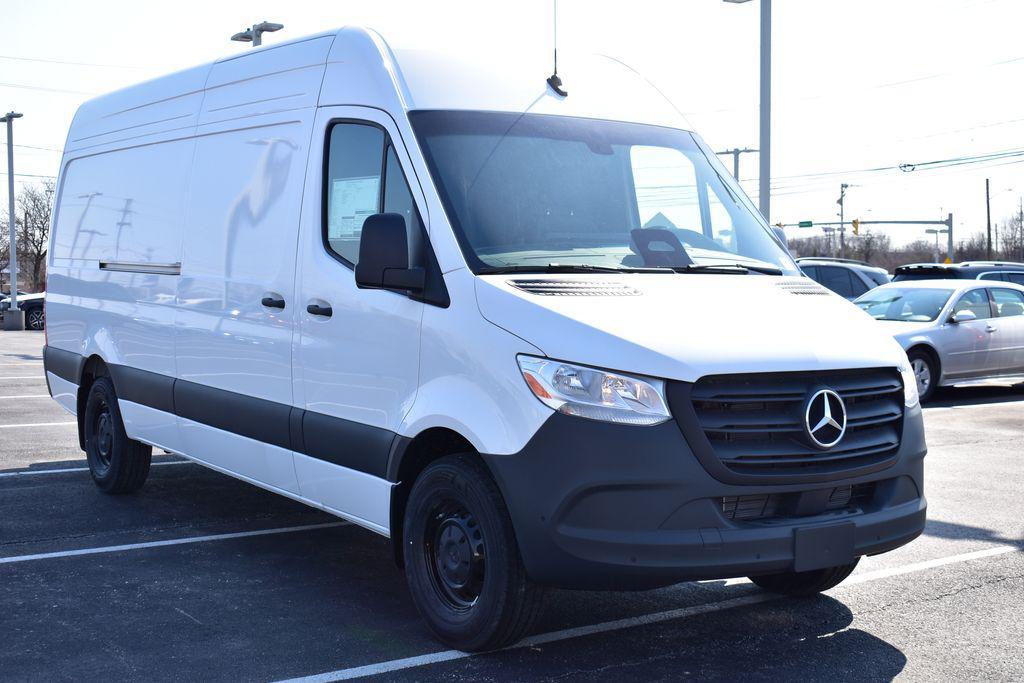 new 2025 Mercedes-Benz Sprinter 2500 car, priced at $69,426