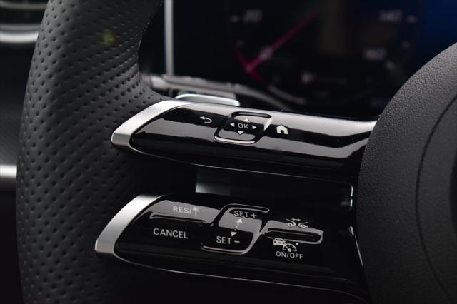 new 2025 Mercedes-Benz GLC 300 car, priced at $61,130