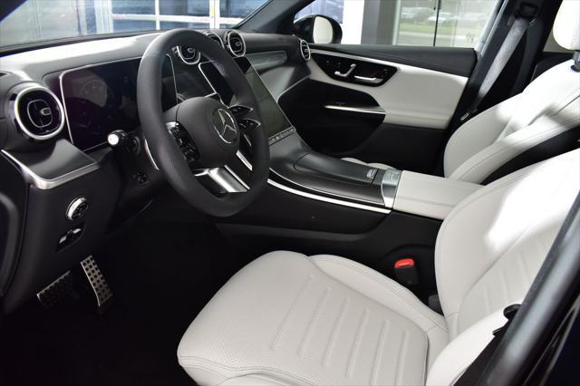 new 2025 Mercedes-Benz GLC 300 car, priced at $61,130