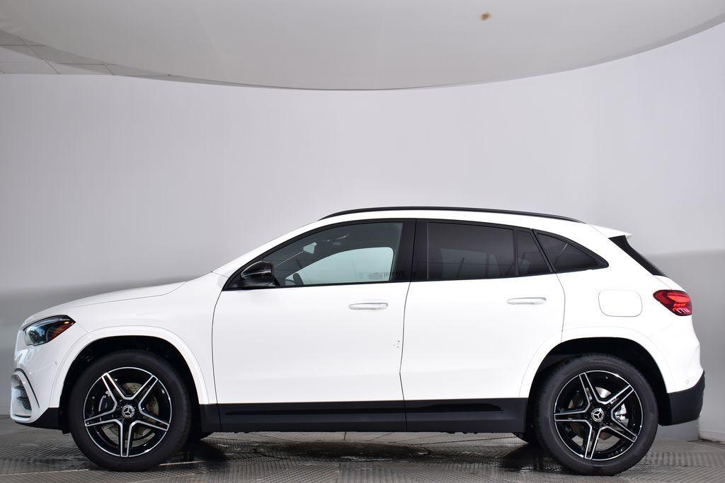 used 2025 Mercedes-Benz GLA 250 car, priced at $52,375