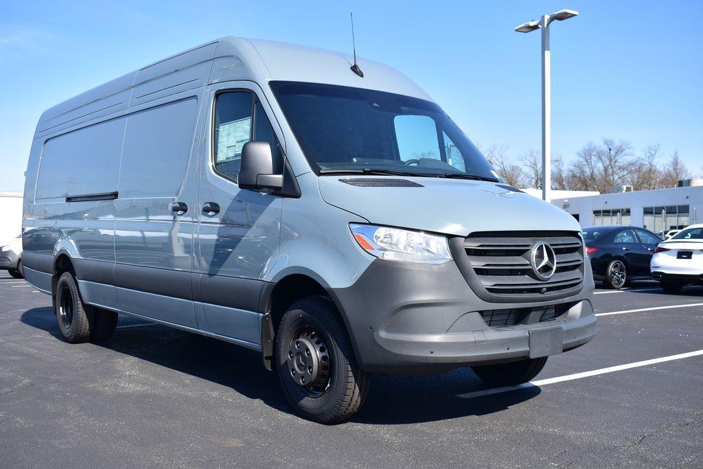 new 2024 Mercedes-Benz Sprinter 3500 car, priced at $72,788