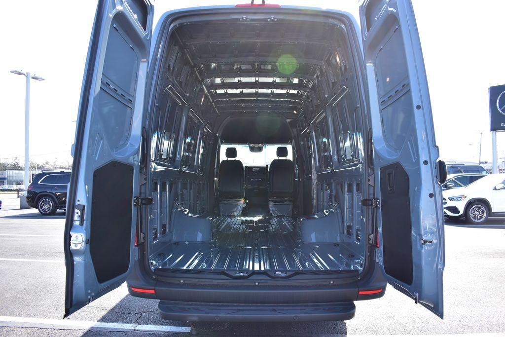 new 2024 Mercedes-Benz Sprinter 3500 car, priced at $72,788