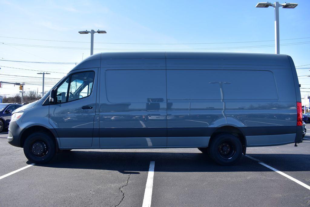 new 2024 Mercedes-Benz Sprinter 3500 car, priced at $72,788