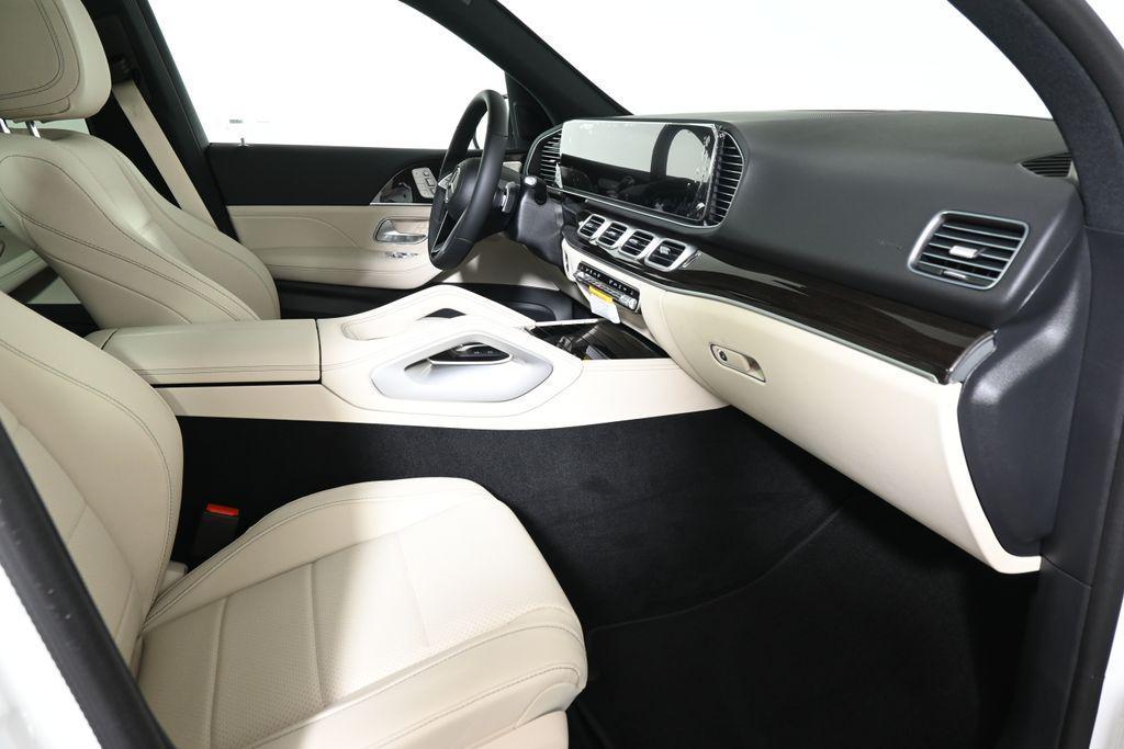 new 2026 Mercedes-Benz GLE 350 car, priced at $78,835