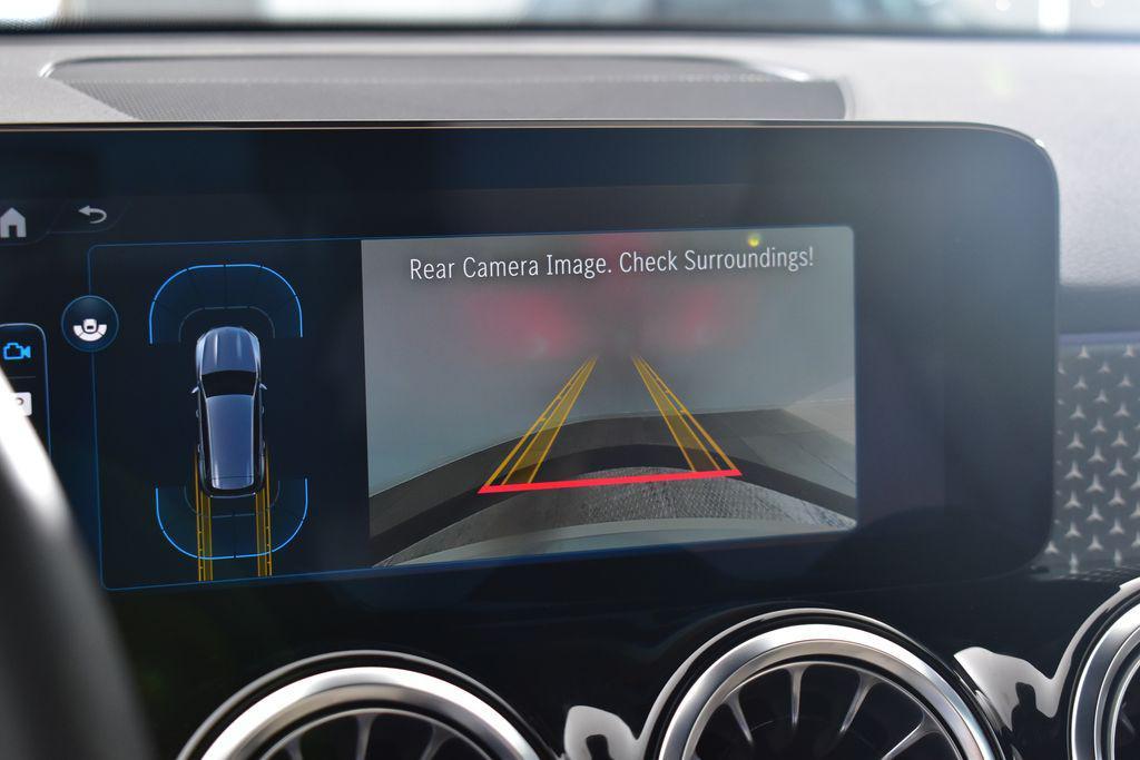 used 2025 Mercedes-Benz GLB 250 car, priced at $45,214