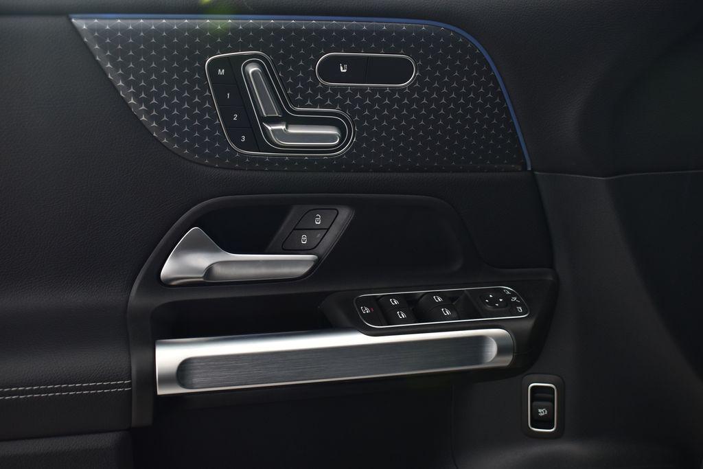 used 2025 Mercedes-Benz GLB 250 car, priced at $44,200