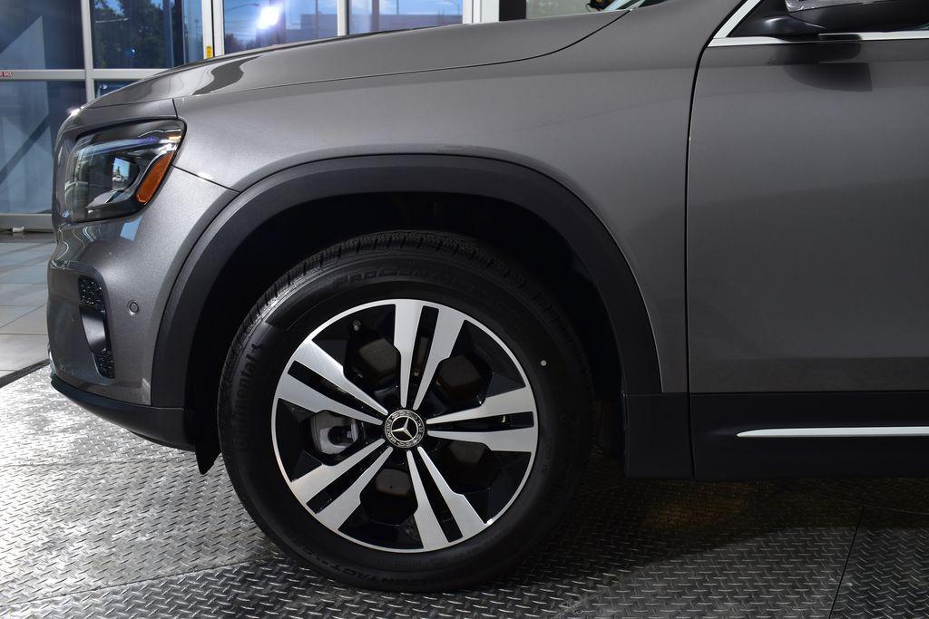 used 2025 Mercedes-Benz GLB 250 car, priced at $44,200