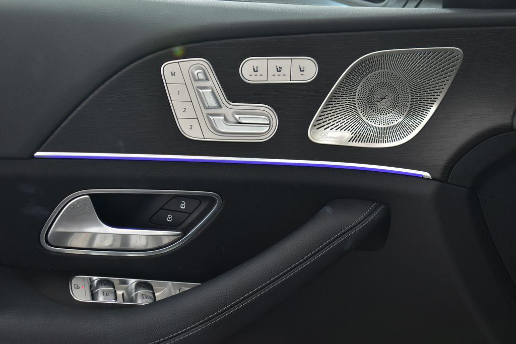 used 2025 Mercedes-Benz GLS 450 car, priced at $89,996