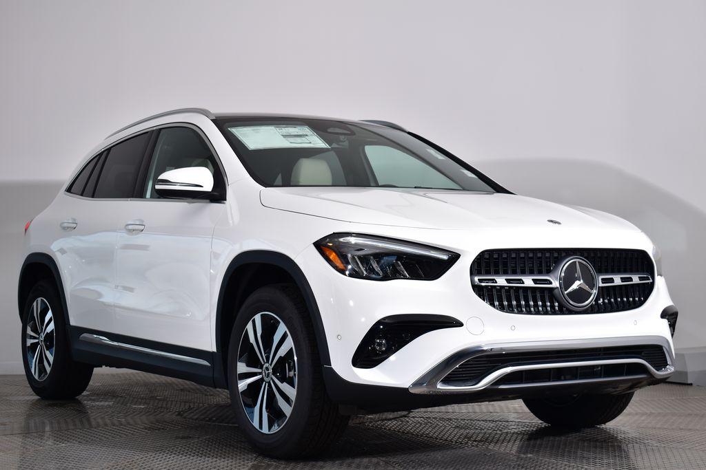 used 2025 Mercedes-Benz GLA 250 car, priced at $47,650