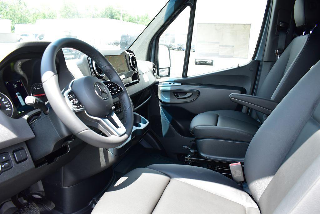 new 2024 Mercedes-Benz Sprinter 3500 car, priced at $73,204