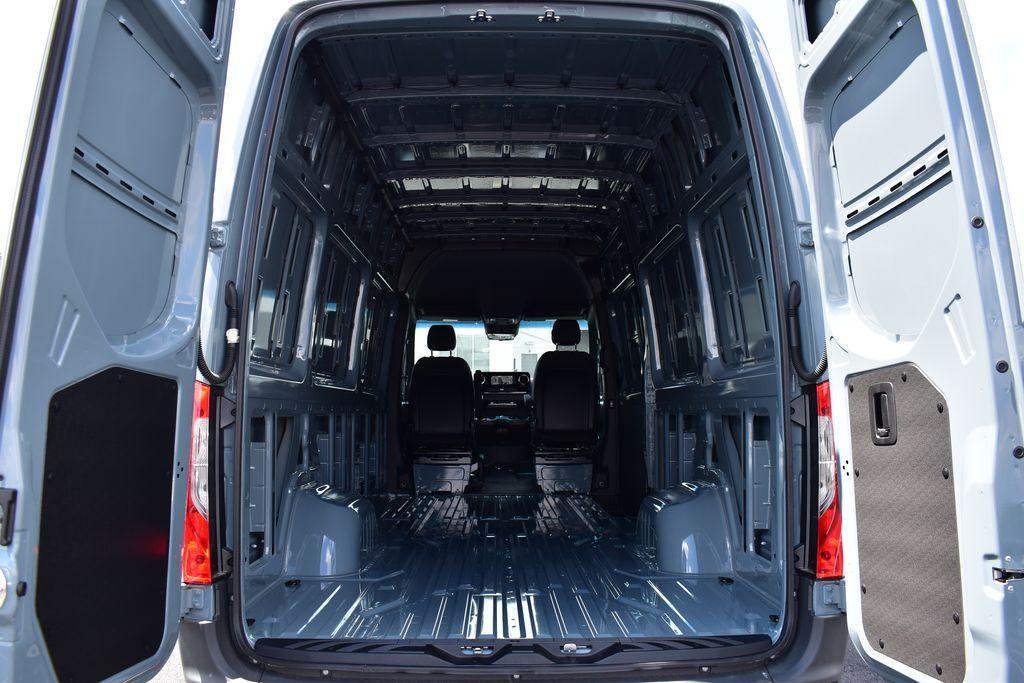 new 2024 Mercedes-Benz Sprinter 3500 car, priced at $73,204