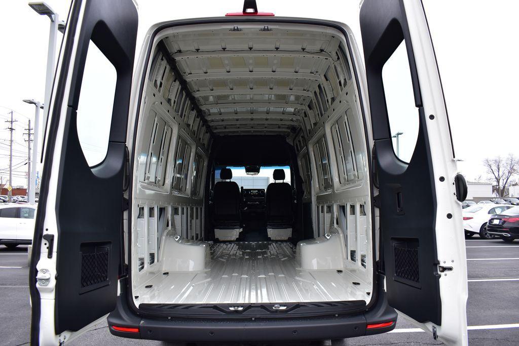 new 2024 Mercedes-Benz Sprinter 3500XD car, priced at $90,871