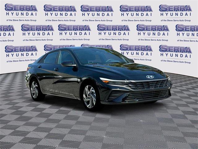 new 2025 Hyundai Elantra car, priced at $23,023