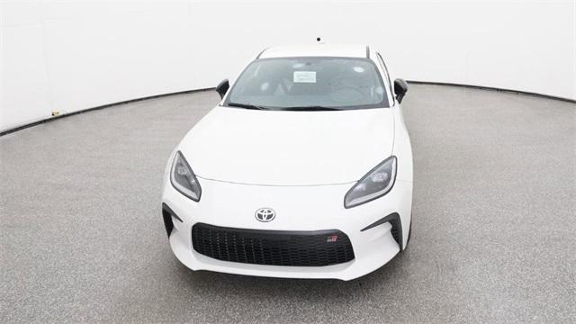 new 2025 Toyota GR86 car, priced at $33,513
