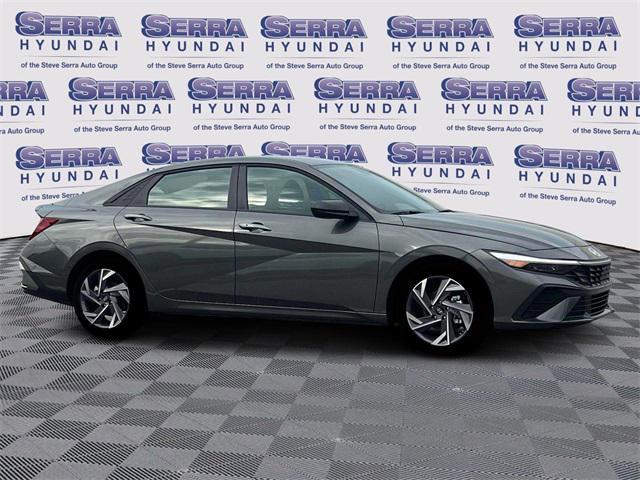 new 2025 Hyundai Elantra car, priced at $23,023