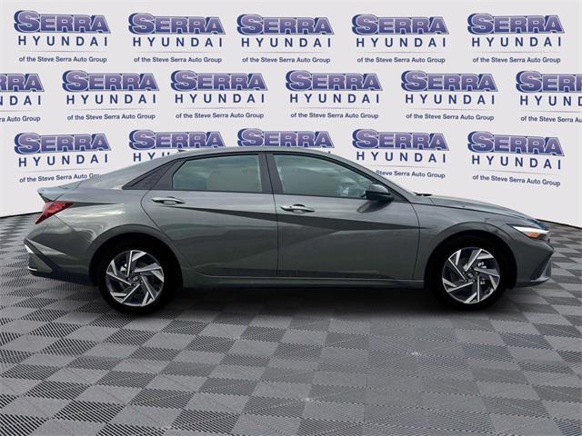 new 2025 Hyundai Elantra car, priced at $23,023