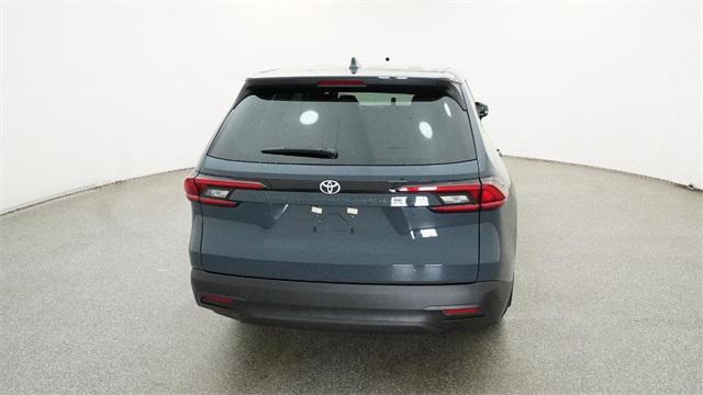 new 2025 Toyota Highlander car, priced at $43,708