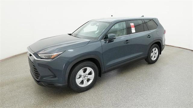 new 2025 Toyota Highlander car, priced at $43,708