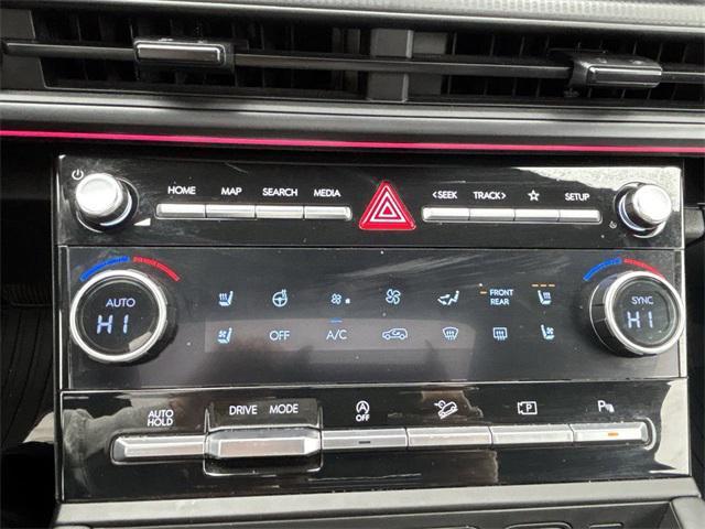 used 2025 Hyundai Santa Fe car, priced at $36,195