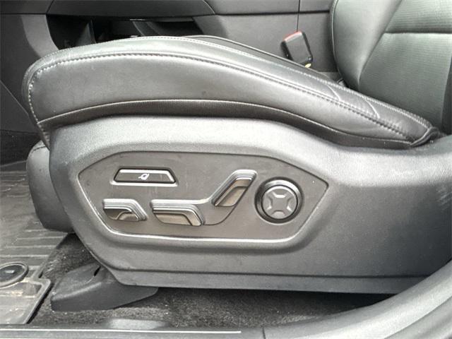 used 2025 Hyundai Santa Fe car, priced at $36,195