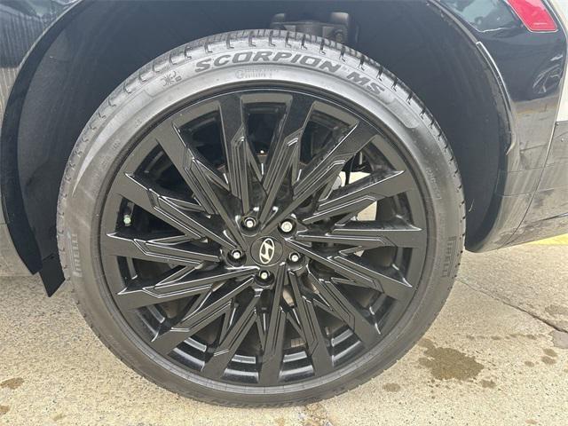 used 2025 Hyundai Santa Fe car, priced at $36,195