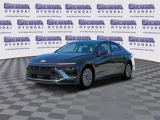 new 2025 Hyundai Sonata Hybrid car, priced at $37,032