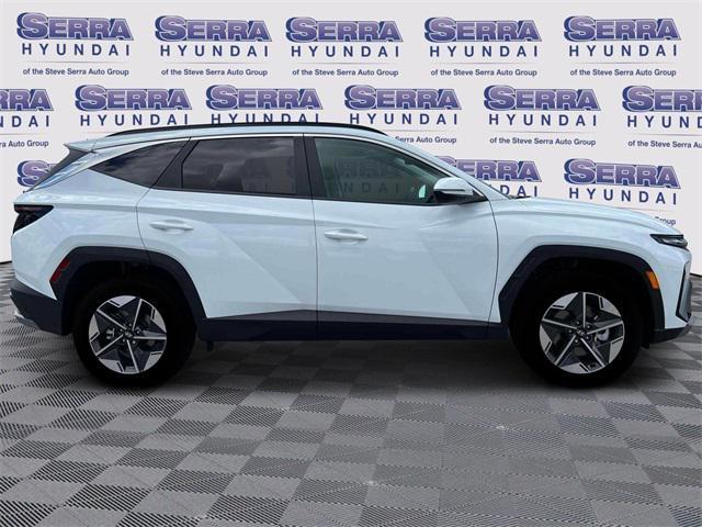 new 2025 Hyundai TUCSON Hybrid car, priced at $36,711