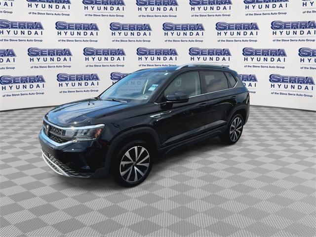 used 2024 Volkswagen Taos car, priced at $20,129