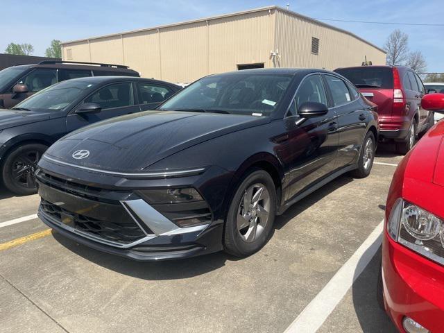 new 2025 Hyundai Sonata car, priced at $25,859