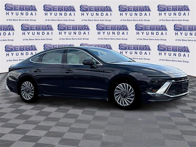 new 2025 Hyundai Sonata Hybrid car, priced at $37,094