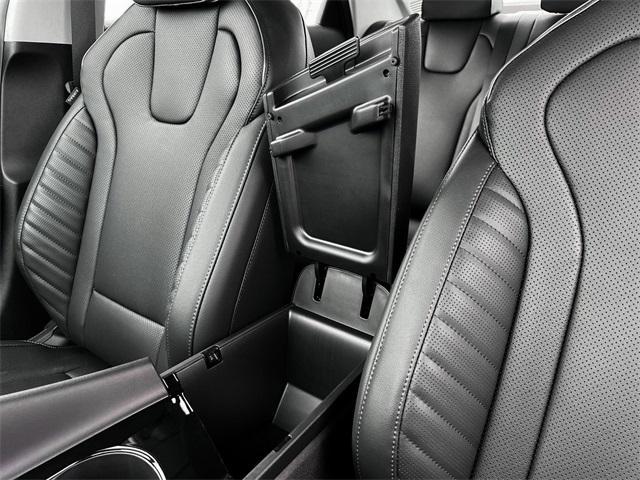 new 2025 Hyundai Elantra car, priced at $29,080