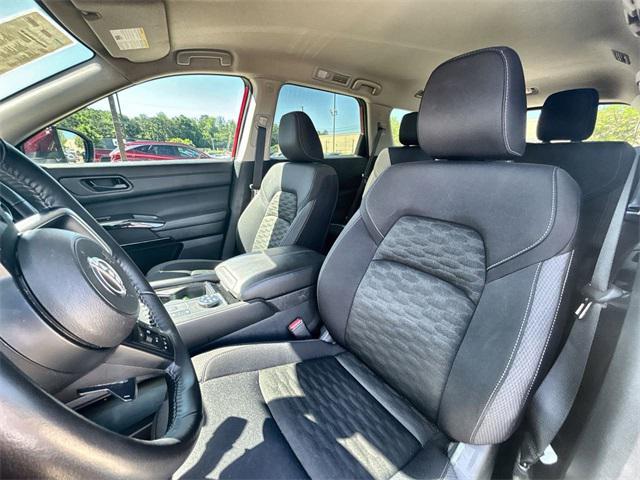 used 2024 Nissan Pathfinder car, priced at $32,299