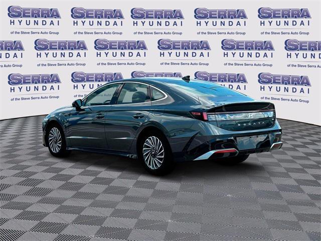 new 2025 Hyundai Sonata Hybrid car, priced at $37,032