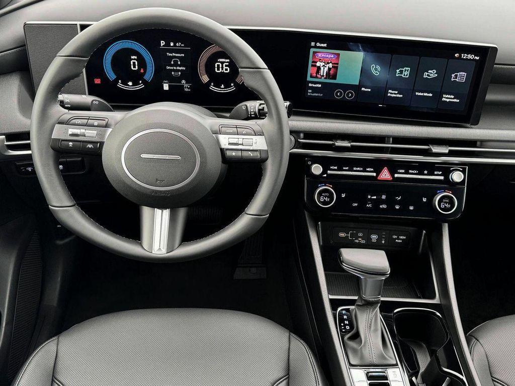 new 2025 Hyundai Tucson car, priced at $30,350