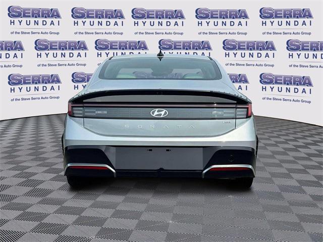 new 2025 Hyundai Sonata Hybrid car, priced at $33,975