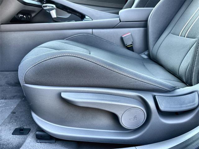 used 2025 Hyundai Elantra car