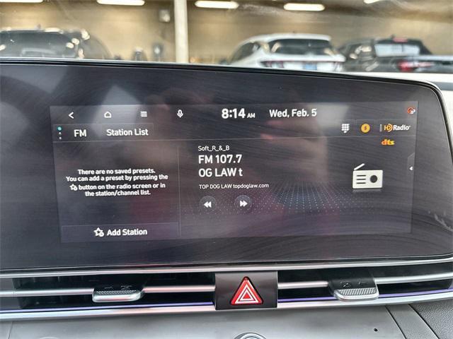 used 2025 Hyundai Elantra car