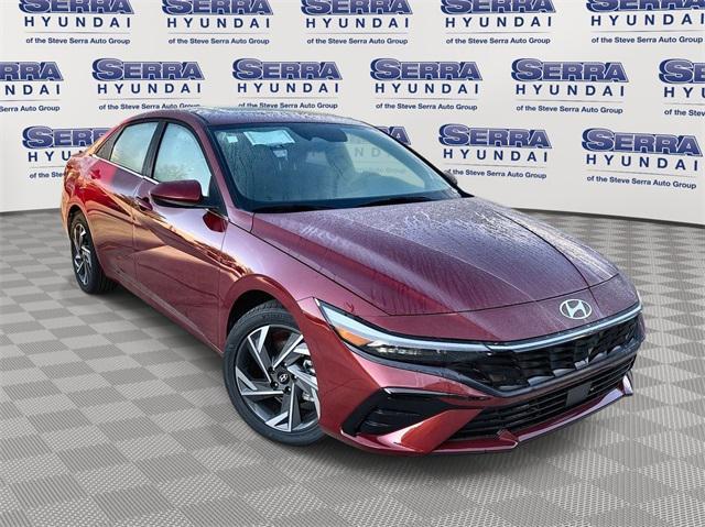 used 2025 Hyundai Elantra car