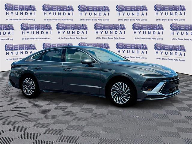 new 2025 Hyundai Sonata Hybrid car, priced at $30,751