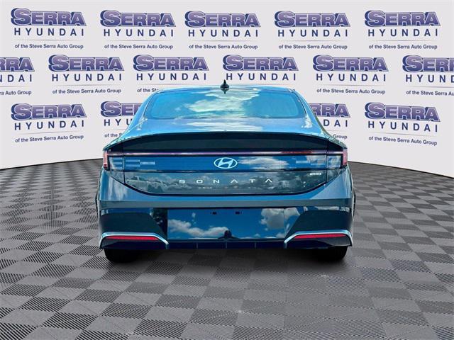 new 2025 Hyundai Sonata Hybrid car, priced at $30,751