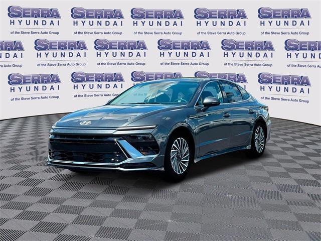 new 2025 Hyundai Sonata Hybrid car, priced at $30,751