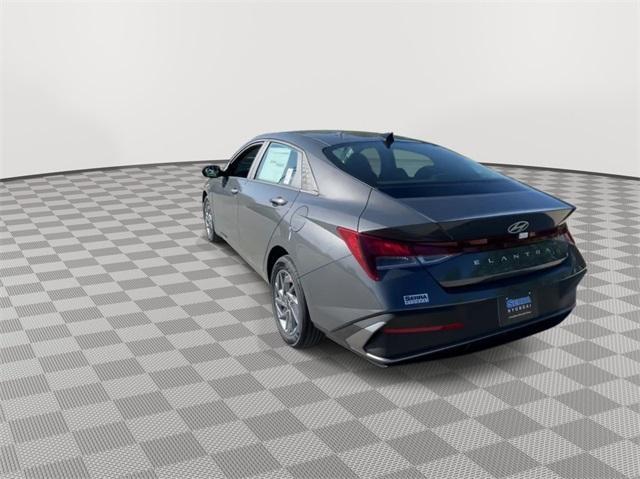 new 2024 Hyundai Elantra car, priced at $23,043
