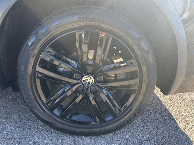 used 2022 Volkswagen Tiguan car, priced at $23,700