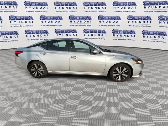 used 2022 Nissan Altima car, priced at $18,900