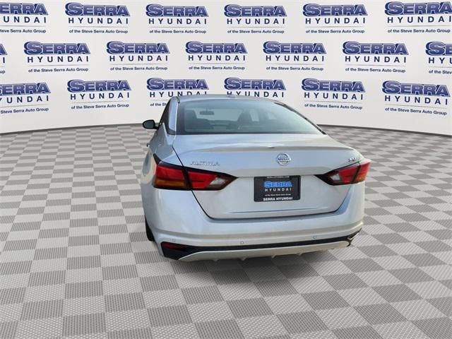 used 2022 Nissan Altima car, priced at $18,900